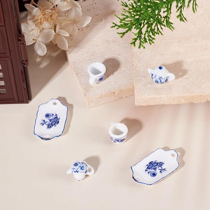 6Pcs Ceramic Tea Set Decorations Blue and White Porcelain 3D Miniature Model Ornaments Tea Cup Teapot Tray Plate Dollhouse Micro Landscape Decoration Garden Home Decor Accessories