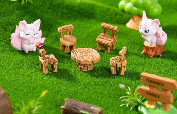 7 Pcs Miniature Fox Figurines with Realistic Tree Round Table and Chairs - Forest Theme Resin Fairy Garden Furniture Set for Dollhouse Accessories, Micro Landscapes, DIY Crafts & Home Decorations