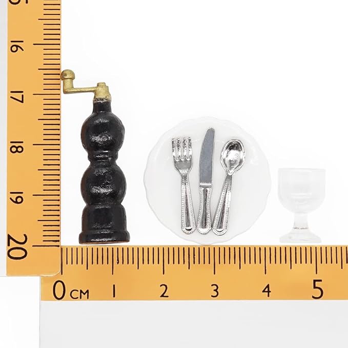 Odoria 1/12 Miniature Wine Glasses Plates and Silverware Pepper Grinder Dollhouse Decoration Accessories