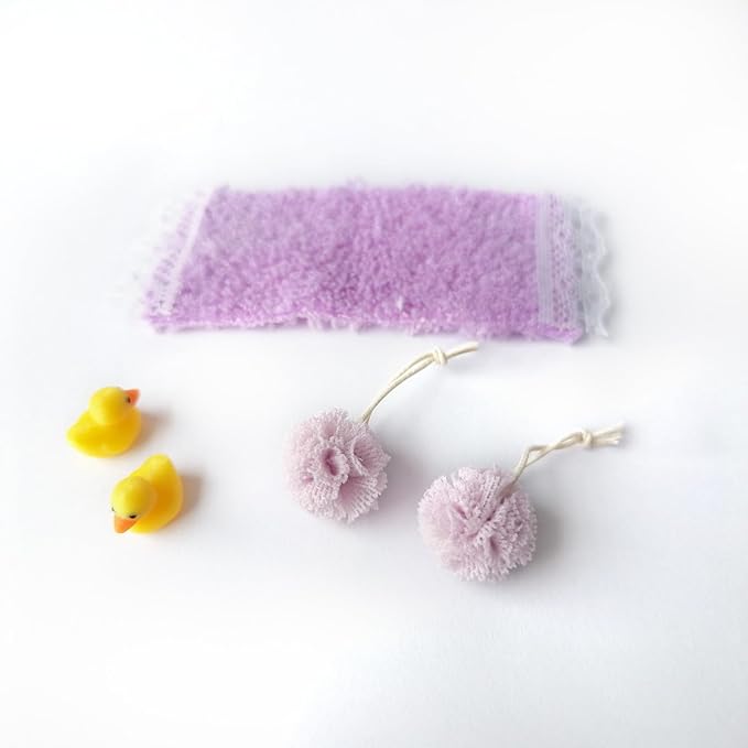 Miniature Bathroom Decor Set, Dollhouse Miniatures Bath Ball, Towel, & Yellow Duck, 1/12 Scale Accessories (Pink)