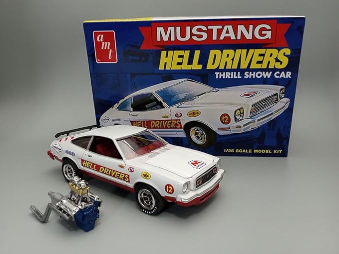 AMT 1475 1977 Ford Mustang Hells Drivers Model Kit