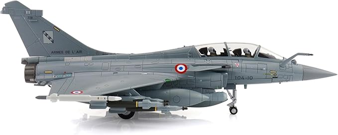 Hobby Master | 1:72 Scale Diecast Military Aircraft Replica | Rafale B Opertaion Chammal 104-10, French Air Force, Dec 2015 (with 2 x Scalp Missiles) | Model HA9611