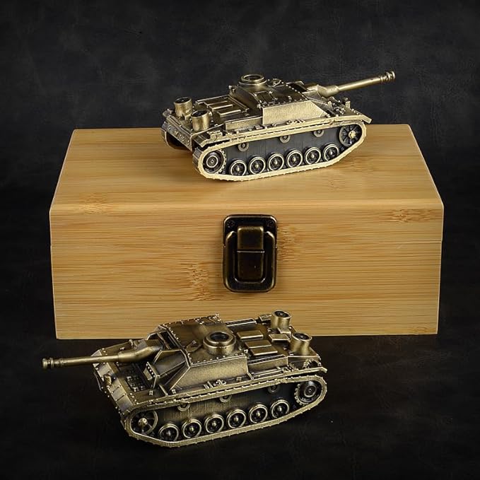 1:72 German Stug III Ausf.G Assault Gun Tank All-Metal die-Casting Model Military Model Furniture for Display (Bronze)