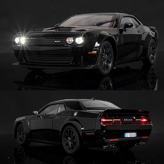 Toy Car Model 1/32 Challenger Hellcat Alloy Model Car with Light and Sound Collectible Model Cars Pull Back Toy Vehicles for Boys Children Age 3 + Year Old