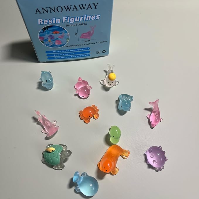 40 Pcs Luminous Mini Resin Ocean Animals Turtle Axolotl Manta Ray for Aquarium Decor Fish Tank Garden Miniatures High-Gloss Resin Crafts Birthday Cake Topper