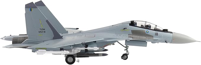 Hobby Master | 1:72 Scale Diecast Military Aircraft Replica | Su-30MKM M52-18, TUDM, Lima 2019 | Model HA9509