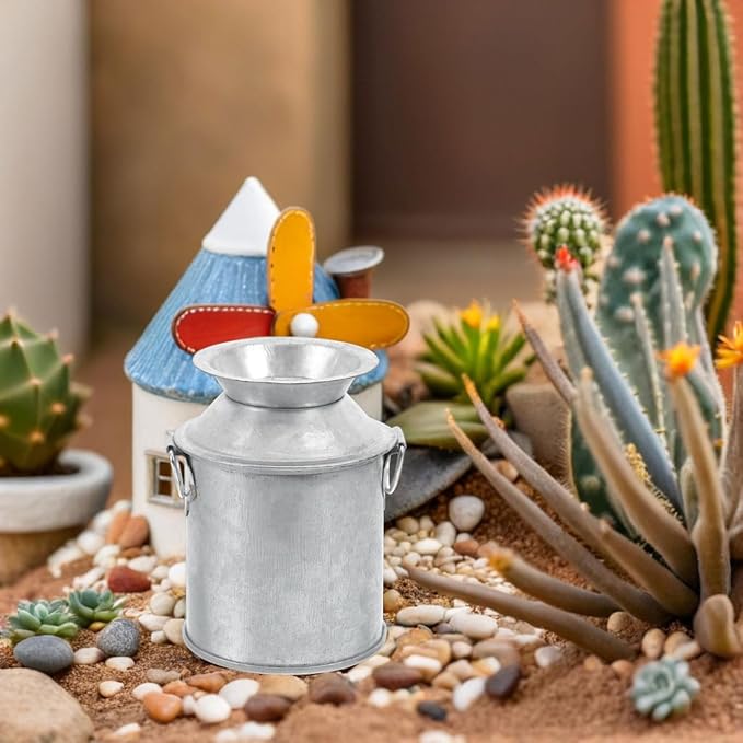 Yardwe 3Pcs Mini Milk Jug Vases, Small Metal Buckets for Crafts, Iron Flower Pots for Succulents, Vintage Decorative Miniature Cans for Home Decor, 2.36x1.77x1.57in