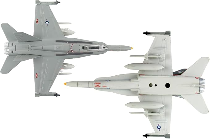 Daron Worldwide Trading F/A-18C VFA131 Wildcats Vehicle,Silver