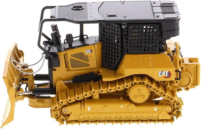 1:50 Cat D5 XR Fire Suppression Dozer - High Line Series by Diecast Masters - 85955