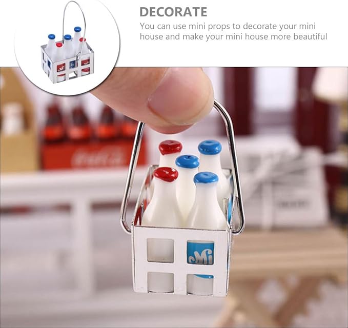Amosfun Mini Milk Bottles Dollhouse Decoration Set 1:12 Scale Miniature Food Play Scene Layout Decoration - 5pcs Bottles and 1pcs Basket