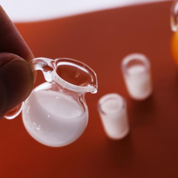 3pcs Miniature Pitcher Set, Dollhouse Miniatures Drinks, Mini Juice/Milk Glass Set, Realistic Dollhouse Accessories, Not Edible (Milk Set)