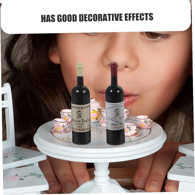 KONTONTY 12pcs Scale Miniature Red Wine Bottles for Doll House Accessories Realistic Plastic Simulation Lightweight Decorative with Mixed Color Caps for Miniature Furniture and Model
