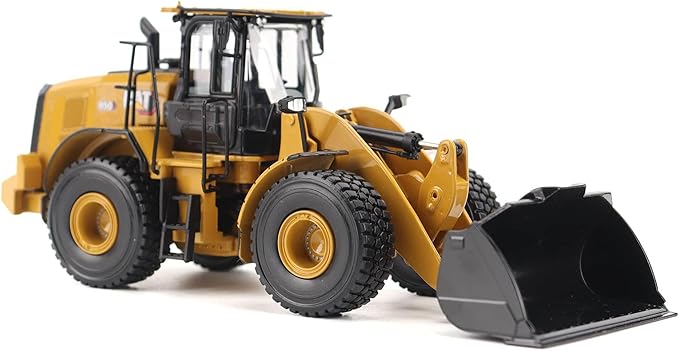 Diecast Masters 1/50 Caterpillar 950 Medium Wheel Loader High Line Series 85770