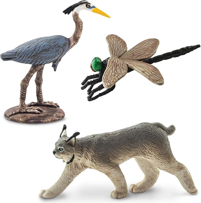Safari Ltd. Great Lakes TOOB - Figurines of Mudpuppy, Dragonfly, Water Snake, Bat, Goose, Herring Gull, Blue Heron, Lynx, Sturgeon, Yellow Perch - Educational Toys for Boys, Girls & Kids Ages 3+