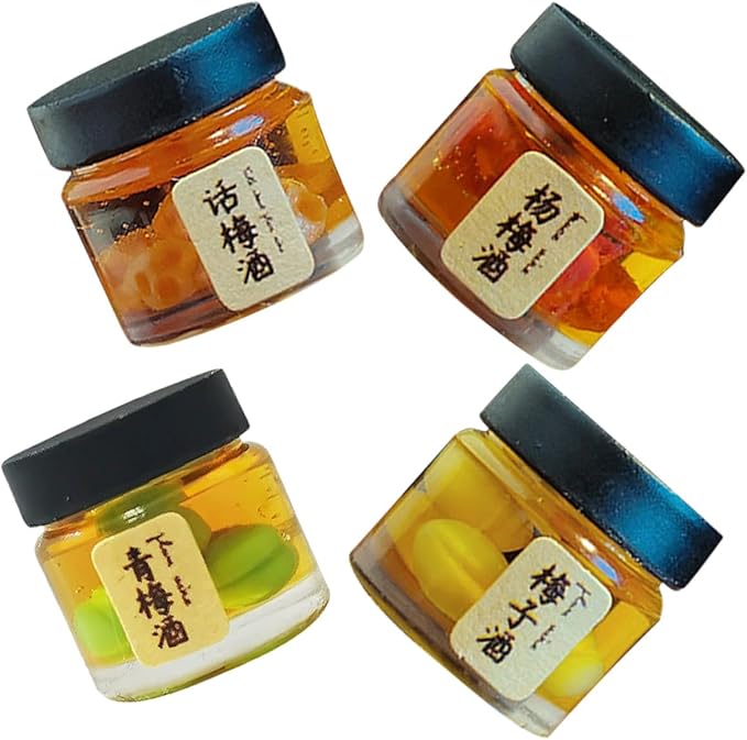 COOLHIYA 4pcs Miniature Dollhouse Drink Bottles Realistic Pretend Play Kitchen Decor Accessories for Collectors Sturdy Mini Wine Beverage Props
