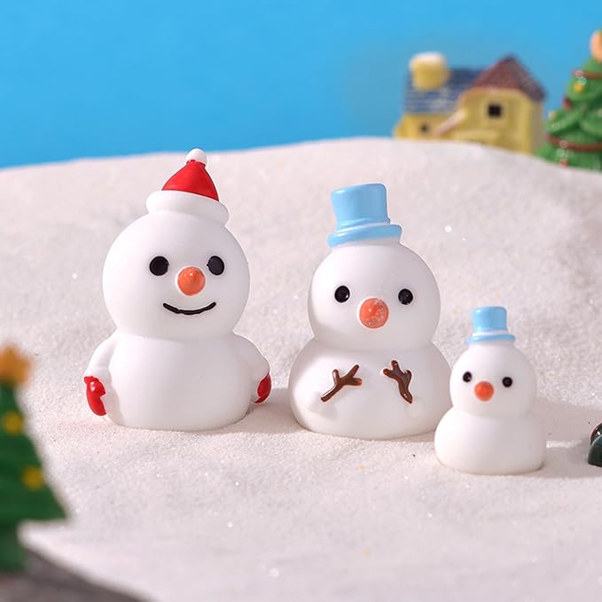 24 Pcs Christmas Mini Resin Figurines Set, Santa Snowman Miniature Ornaments for Dollhouses Home Christmas Decor and DIY Craft Projects