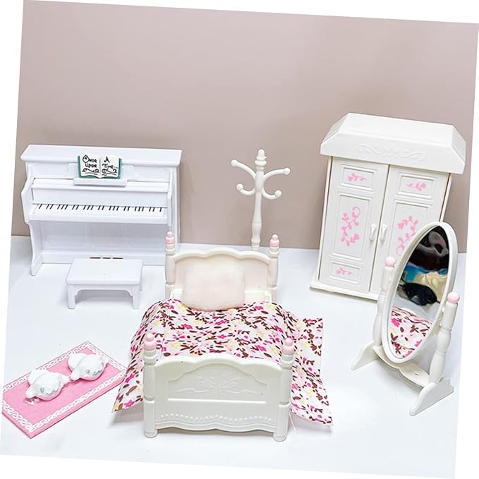 Milisten 1Set Miniature Bedroom Furniture Wear Resistant Dollhouse Decor for DIY Crafts Home Decor and House Accessories for Bedroom Ornamentation and Present Giving