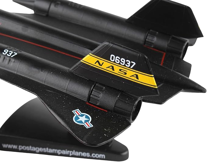 Daron Postage Stamp NASA YF-12 (SR-71 Blackbird) (1:200) PS5389-1