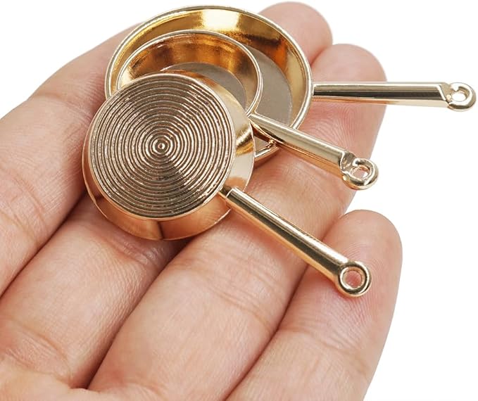 Odoria Dollhouse Frying Pan Miniature: 1/12 Scale Skillet Cookware for Kitchen Restaurant - Mini Kitchenware Cooking Utensils Metal Golden 3Pcs