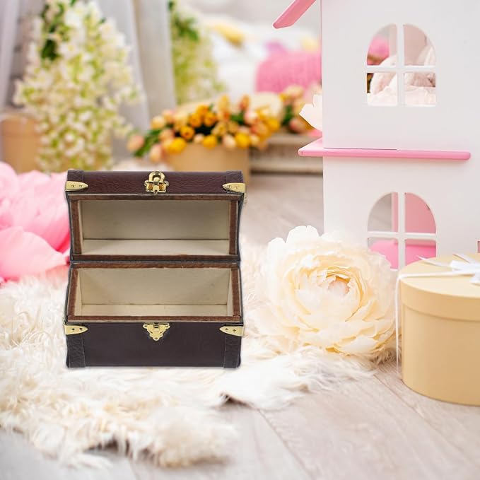Vintage Dollhouse Miniature Suitcase Model Storage Case for Mini House Decor Elegant Wooden and Leather Travel Trunk Miniature Luggage for Dollhouses and Play Scenes
