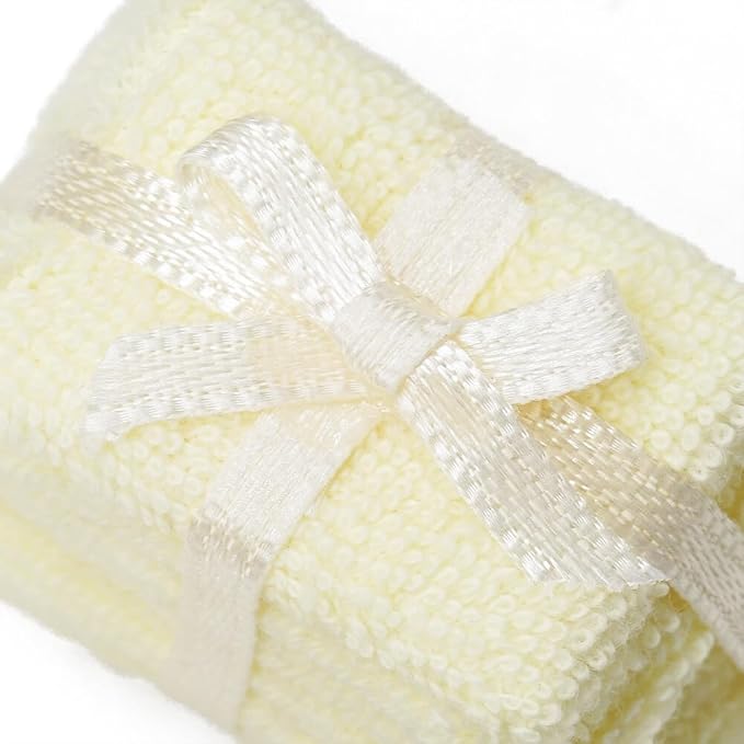 Odoria 1/12 Miniature Bathroom Towels Dollhouse Accessories Decoration, Yellow