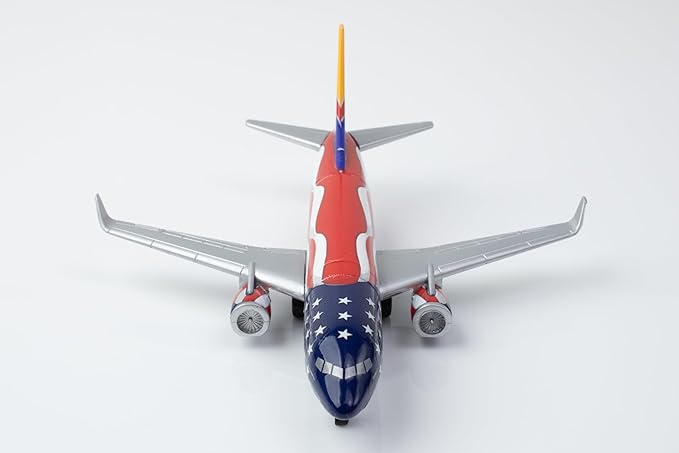 Daron Toy Airplane – Southwest Freedom One Livery – Die-Cast Metal Model Airplane with Plastic Parts, Officially Licensed Collectible Toy for Kids Ages 3+