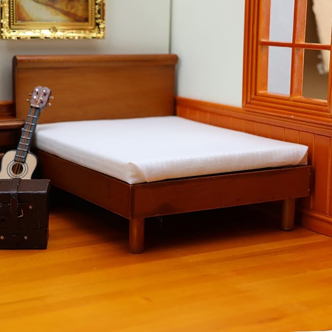 1/12 Dollhouse Bed Miniature Queen Woode Bed for Dollhouse Bedroom Furniture Accessories (Maroon)