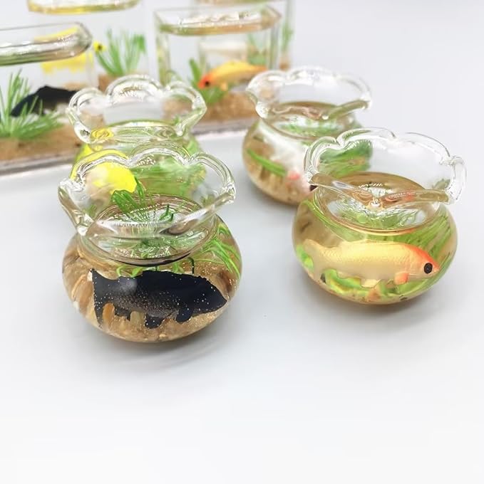 1Pcs Multicolour Mini Round Fish Tank Realistic Glass Decor for Dollhouse Display Captivating Miniature for Crafts Ornaments Handmade Landscape,Miniature Goldfish Bowls,Dollhouse Accessories(White)