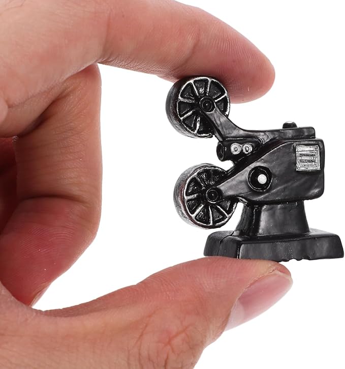 ifundom Miniature Retro Camera Ornament Dollhouse Furniture Decor Vintage Home Accessories Mini House Decor for Living Room Bedroom Display 0.86 Inch