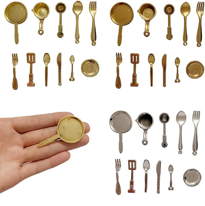 Miniature Food Drinks Toys 110pcs Mixed Resin Pizza Hamburgers French Fries Wine Decoration Tableware Doll house for Adults Childrens Pretend Play Kitchen Cooking Game Birthday Party Present