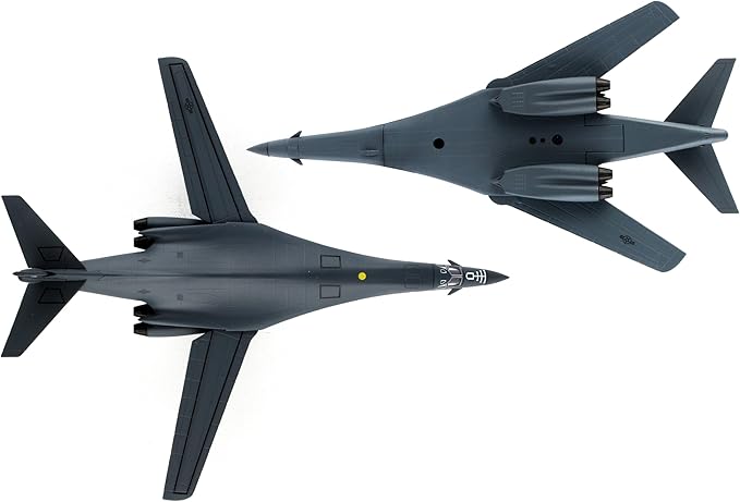 Daron Worldwide Trading 1/221 PS5404-2 Stamp B-1 Lancer Boss Hawg Jet