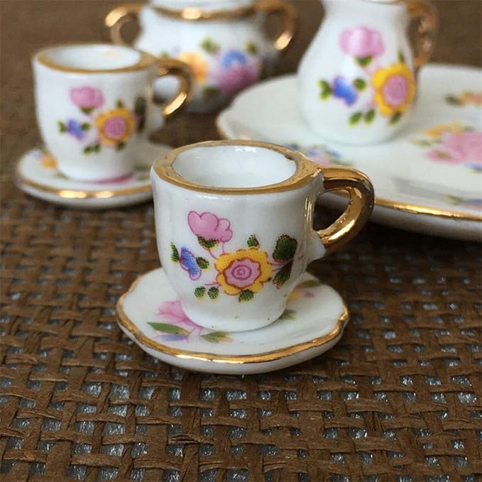 Dollhouse Decoration Kitchen Accessories, 8pcs Dining Ware Porcelain Tea Cup Set Pink Dish Cup Plate with Golden Trim 1/6 Dollhouse Miniature