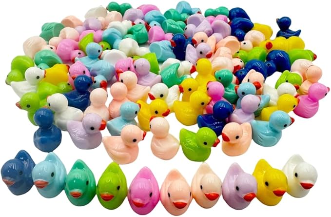 100pcs Mini Resin Duck,15 mm Dollhouse Décor for Aquarium Decor Micro Fairy Garden Landscape Hide,Seek Party Toys,Easter Basket Stuffer, Gift for All Ages (Nonluminous-Multicolour)
