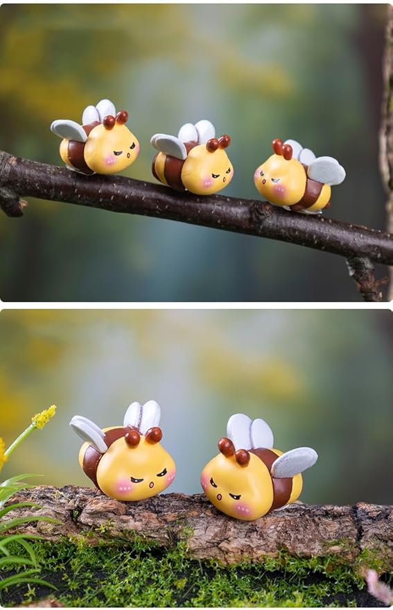 AKV Mini Resin Bees, Cute Mini Bees for Crafts Dollhouses Garden Birthday Party Table Decor, Cartoon Tiny Bees Figurine for Car Dashboard Decorations, Bee Gifts for Women (30Pcs Without Luggage)