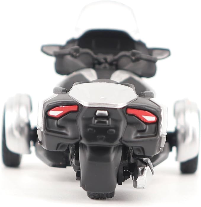 Diecast Masters BRP Bombardier Models 1:32 Scale Diecast Replica Can-Am Spyder RT, Hyper Silver | Item 60016