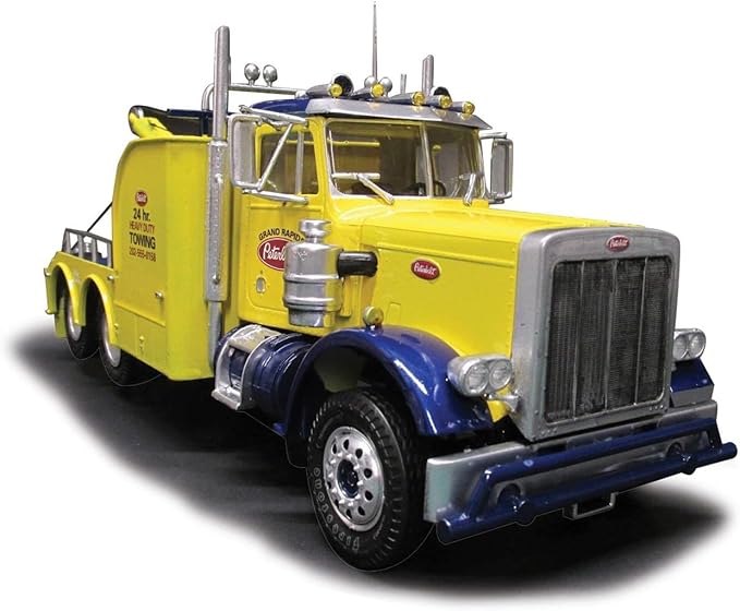 AMT Peterbilt 359 Wrecker Model Kit - 1/25 Scale Buildable Tow Truck for Kids and Adults (AMT1133)