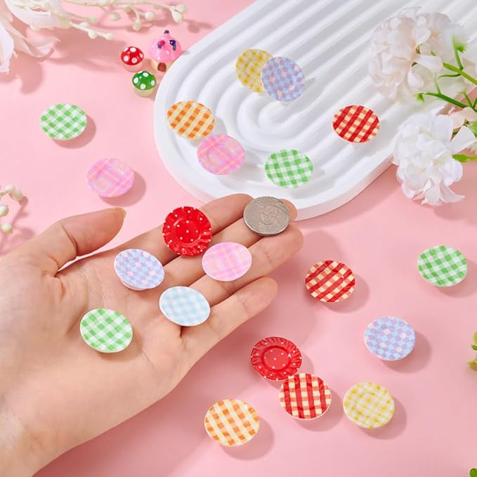 32Pcs Miniature Plates Resin Mini Kitchen Set Micro Landscape Decorations Stripe Dishes Ornaments Imitation Tableware Dollhouse Accessories Garden Home Party Decorations Crafts Supplies