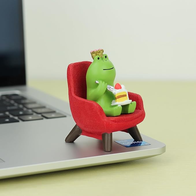 Miniature Frog Eating Cake Figurine - Funny Frog Sculpture for Shelf, Desk Decoration - Perfect Cute Frog Gift for Frog Lovers(Red Sofa)