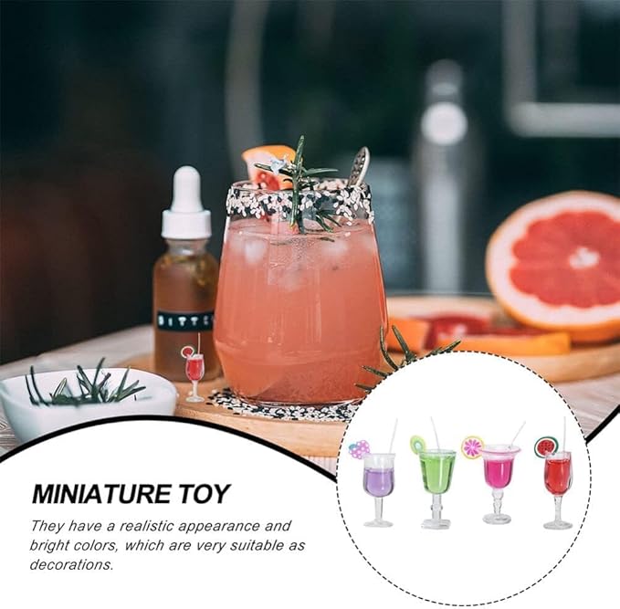 4Pcs Miniature Dollhouse Beverage Set, 1:12 Scale Mini Miniature BottlesResin Wine and Juice Bottles with Cocktail Cups, Mini Food Mini House Drink Accessories Dollhouse Decoration Kitchen Decor