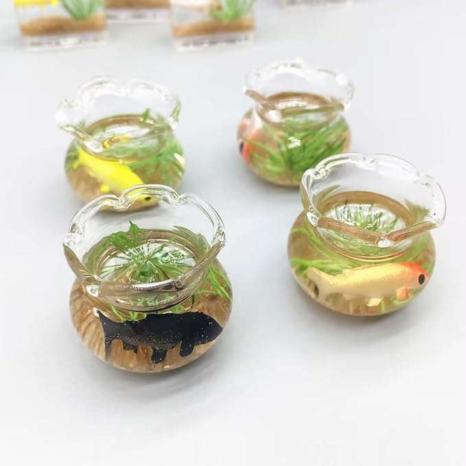 1Pcs Multicolour Mini Round Fish Tank Realistic Glass Decor for Dollhouse Display Captivating Miniature for Crafts Ornaments Handmade Landscape,Miniature Goldfish Bowls,Dollhouse Accessories(Black