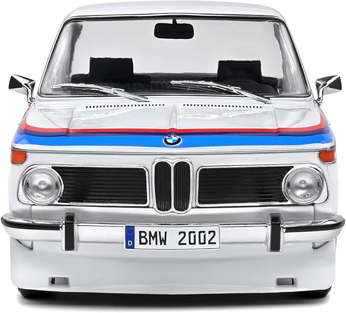 BMW 2002 Tii Turbo Evocation White – 1:18 Diecast Model by Solido – Classic Motorsport-Inspired Collectible