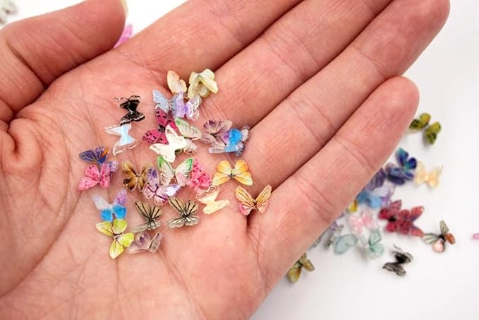 Micro Resin Butterflies, Dollhouse Miniature Tiny Butterflies, Terrarium Fairy Garden Dollhouse, Mini Micro Landscaping Decoration (30 PCS)