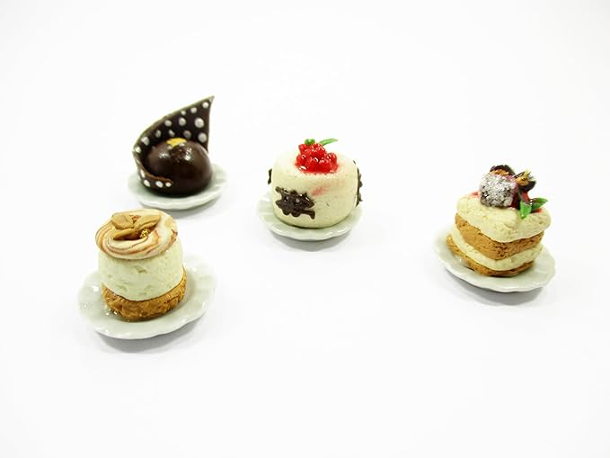 Dollhouse Miniatures Food 1:12 Mini Luxury Cake On Ceramic 4 Plates Supply 13934