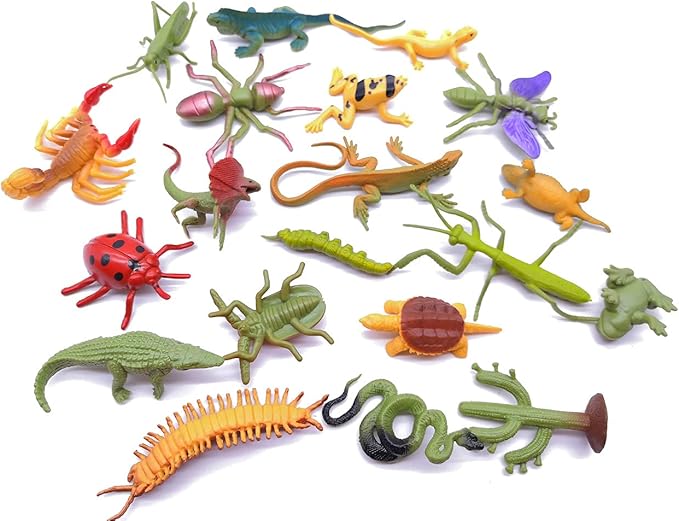 Guaishou 20pcs Realistic Bugs Plastic Insects Animals Figures Toys Contains Ladybugs Caterpillars Beetles Mantises Scorpions Lizards Snakes Frogs Ants