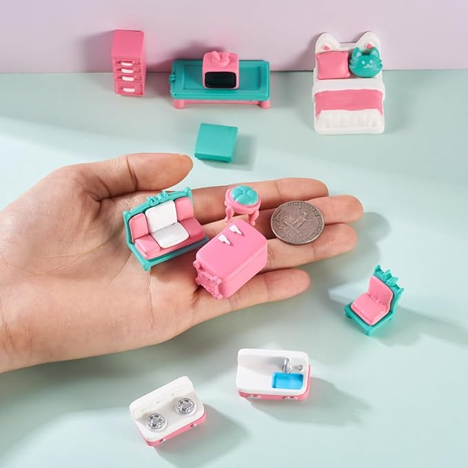 11Pcs Plastic Mini Furniture Decoration Set Dollhouse Miniature Furniture Assorted Mini Model Decorations Doll House Micro Landscape Accessories Decoration Tiny Furnitures Ornament