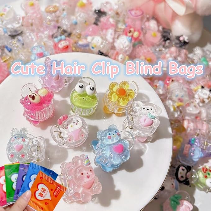 30PCS Cute Hair Clip Blind Bags, Random Cartoon Animal Fruit Mini Hair Claws Surprise Blind Box, Cute Daily Styling Hair Clip, Adorable Hair Accessories for Girls Kids ﻿ ﻿