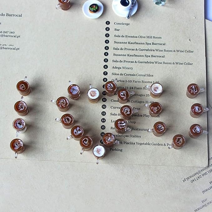 Miniature Coffee Cups Model Dollhouse Ornament Dollhouse Decoration Mini Decor Doll House Accessories Birthday Gifts for Women Friends (Brown)
