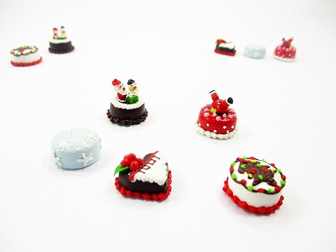 Dollhouse Miniature Food 5 Mini Christmas Cake 1.5 cm Tiny Bakery Supply 16116