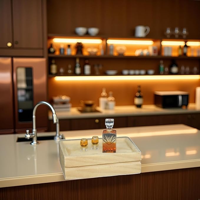2 Set of Exquisite Mini Whiskey Wine Bottle Bar Model,1:12 Scale Dollhouse Miniature Accessories,Verisimilitude Mini Whiskey Wine Decoration Convenient and Nice,Décor Dollhouse Accessories（No Tray）