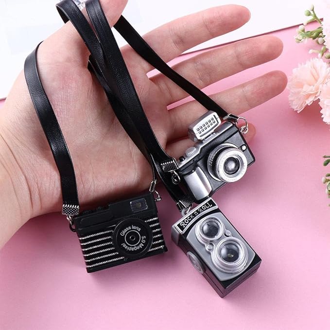 Mini Camera for Dolls, Dollhouse Miniature Digital SLR Camera Dolls House Decoration Mini Camera Ornament Vintage Camera Model Dollhouse Accessories